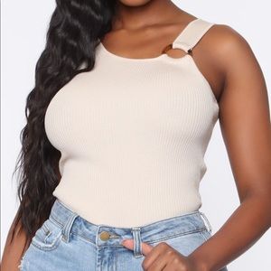 Fashion nova top
